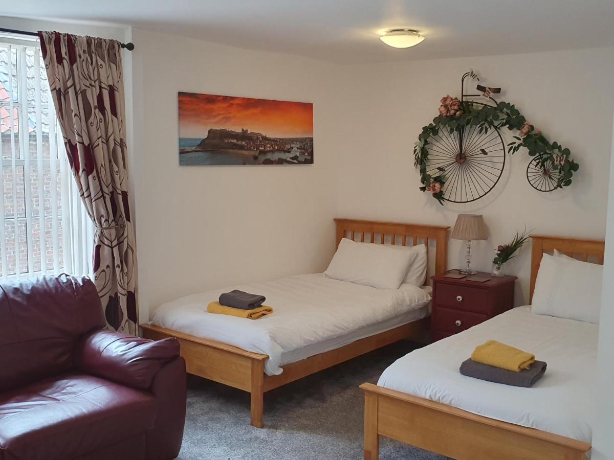 Appartamento Chartwell Retreat Whitby Esterno foto